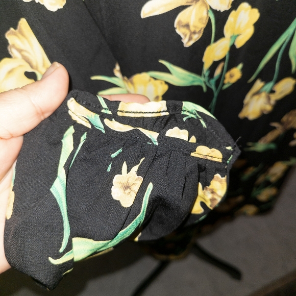 Boho Floral Dress - Picture 3 of 8